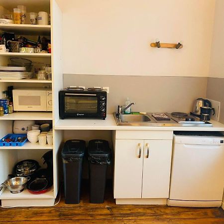 Appartement T2 Sur La Place Du Marche De Wazemmes Lille Bagian luar foto